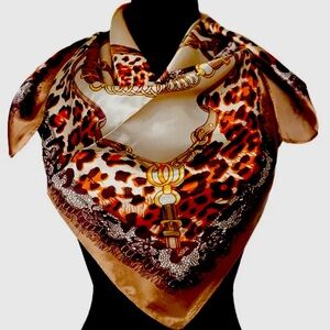 Leopard scarf New with Tage
